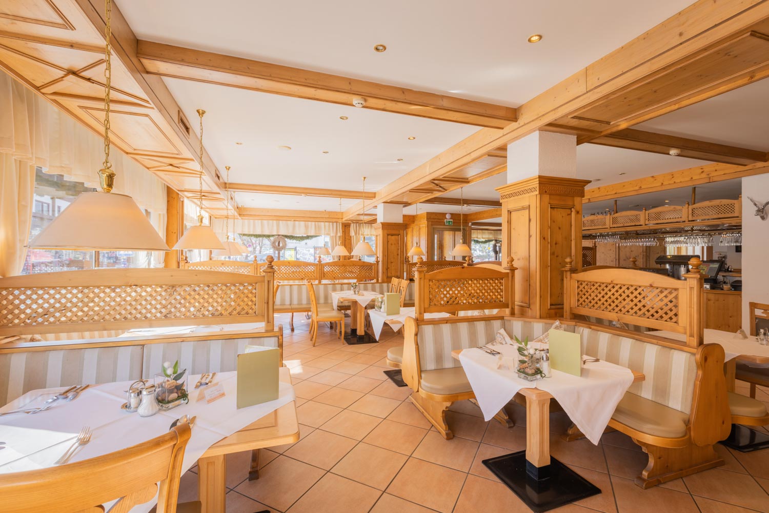 hotel-central-seefeld-maerz-2022-©DavidJohansson-9937-HDR-web